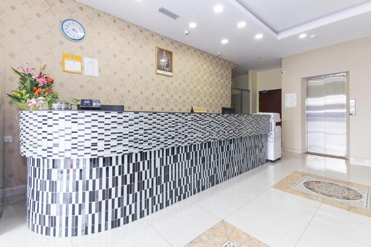Hotel Raja Bot Kuala Lumpur Exteriör bild